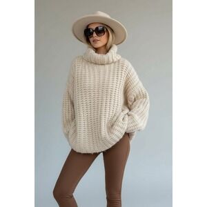 ZARA Chunky Knit Oversized Small Turtleneck Cozy Sweater Cream‎